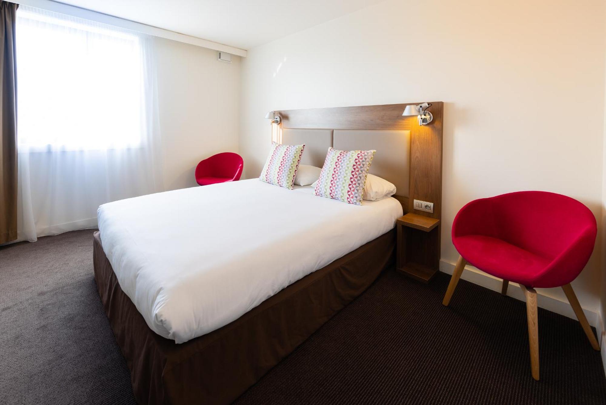 Campanile Limoges Centre - Gare Hotel Екстериор снимка