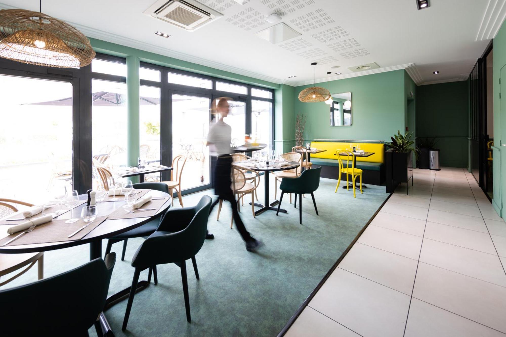 Campanile Limoges Centre - Gare Hotel Екстериор снимка