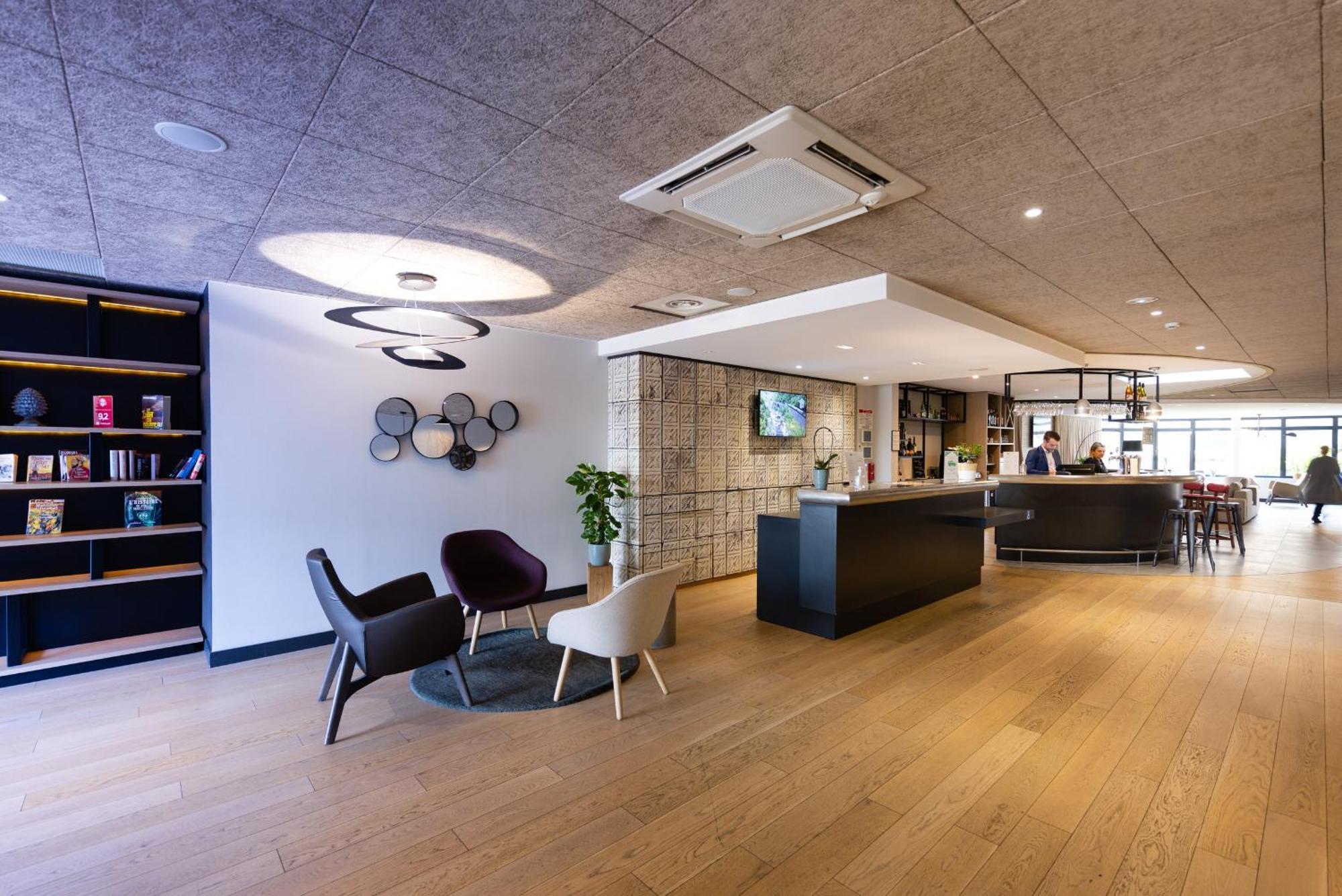 Campanile Limoges Centre - Gare Hotel Екстериор снимка