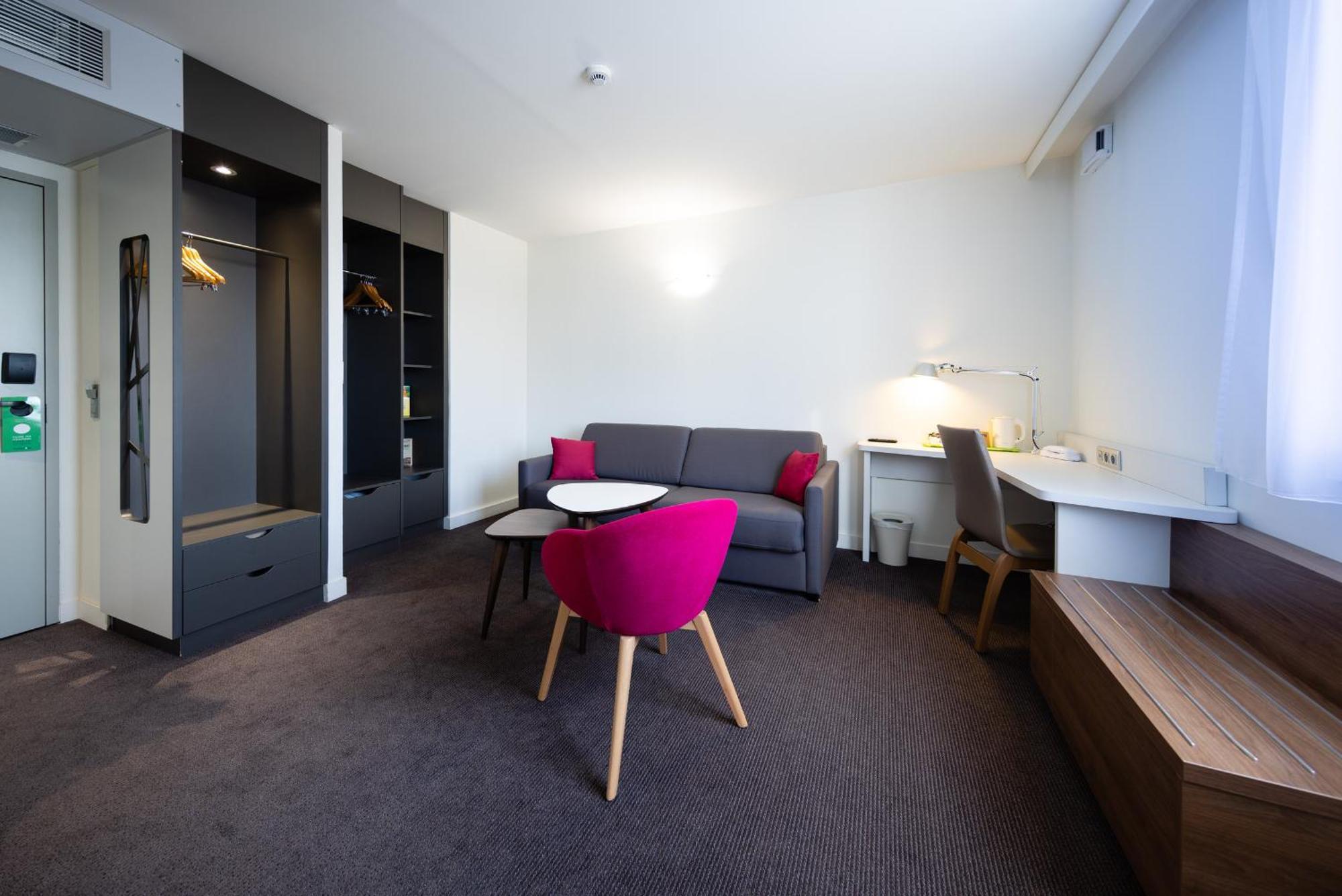 Campanile Limoges Centre - Gare Hotel Екстериор снимка